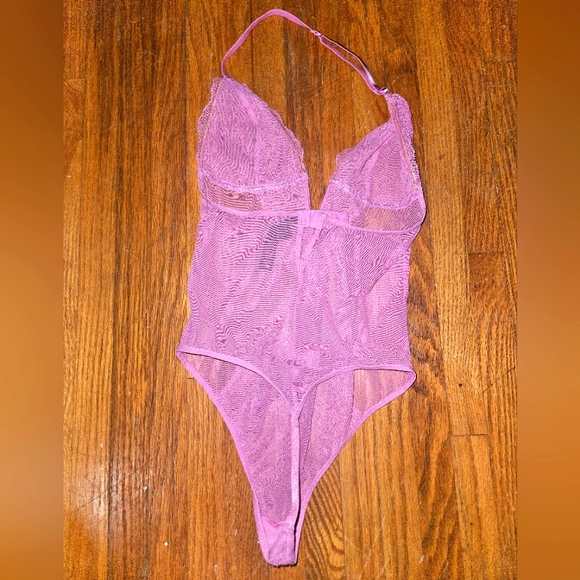 Victoria's Secret purple lace 💜 intimate wear size XS adjustable halter strap - Picture 1 of 10